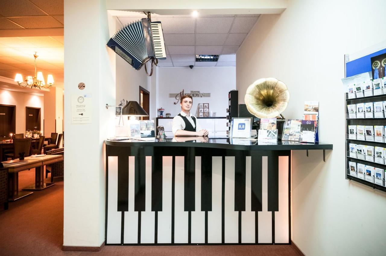 Melody Stary Rynek Poznan Hostel — Photos 2